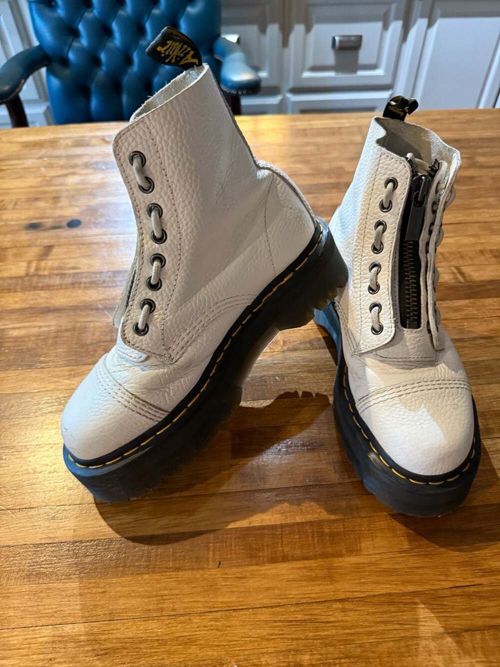 Dr. Martens Sinclair White Milled Nappa Platform Boots Size 8 (n1)